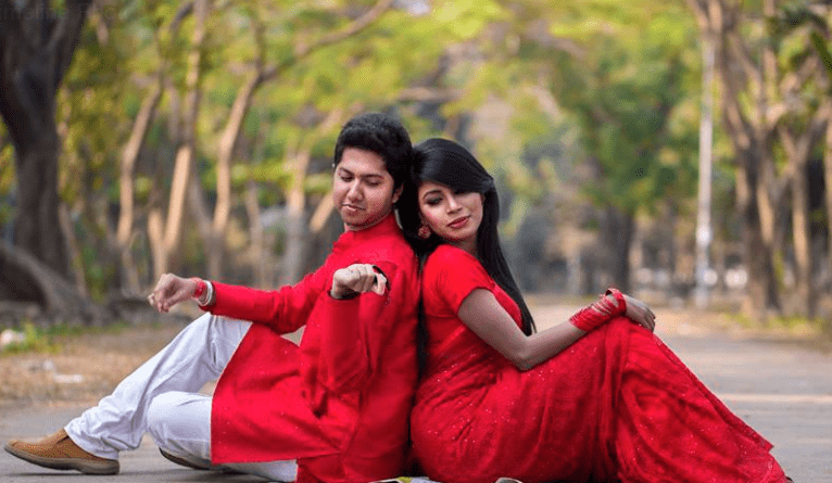 পাগলী তোমার সঙ্গে