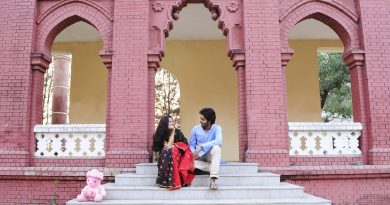 কারো কারো জন্য এমন লাগে কেন